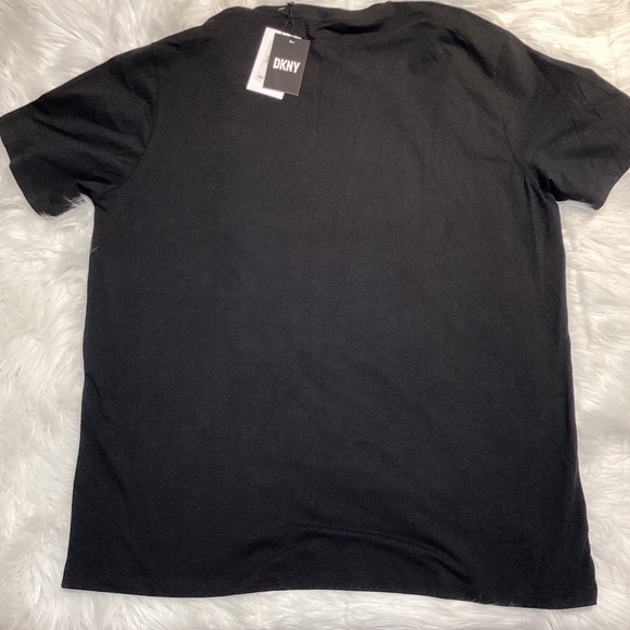 DKNY Men’s Black Tshirt with BROOKLYN BRIDGE PICTURE print - Picture 4 of 4